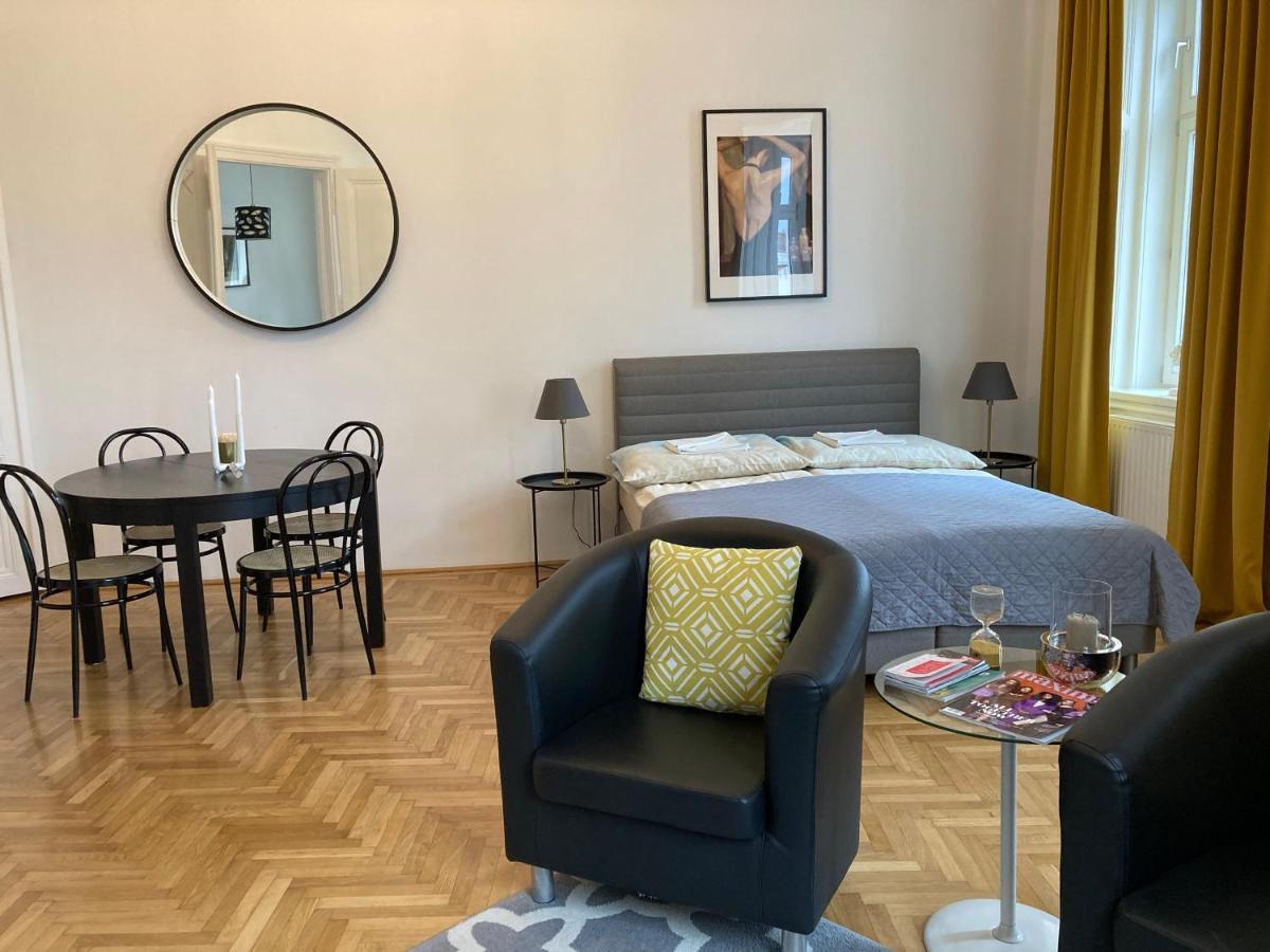 Apartment Vienna Smart Living Ngoại thất bức ảnh
