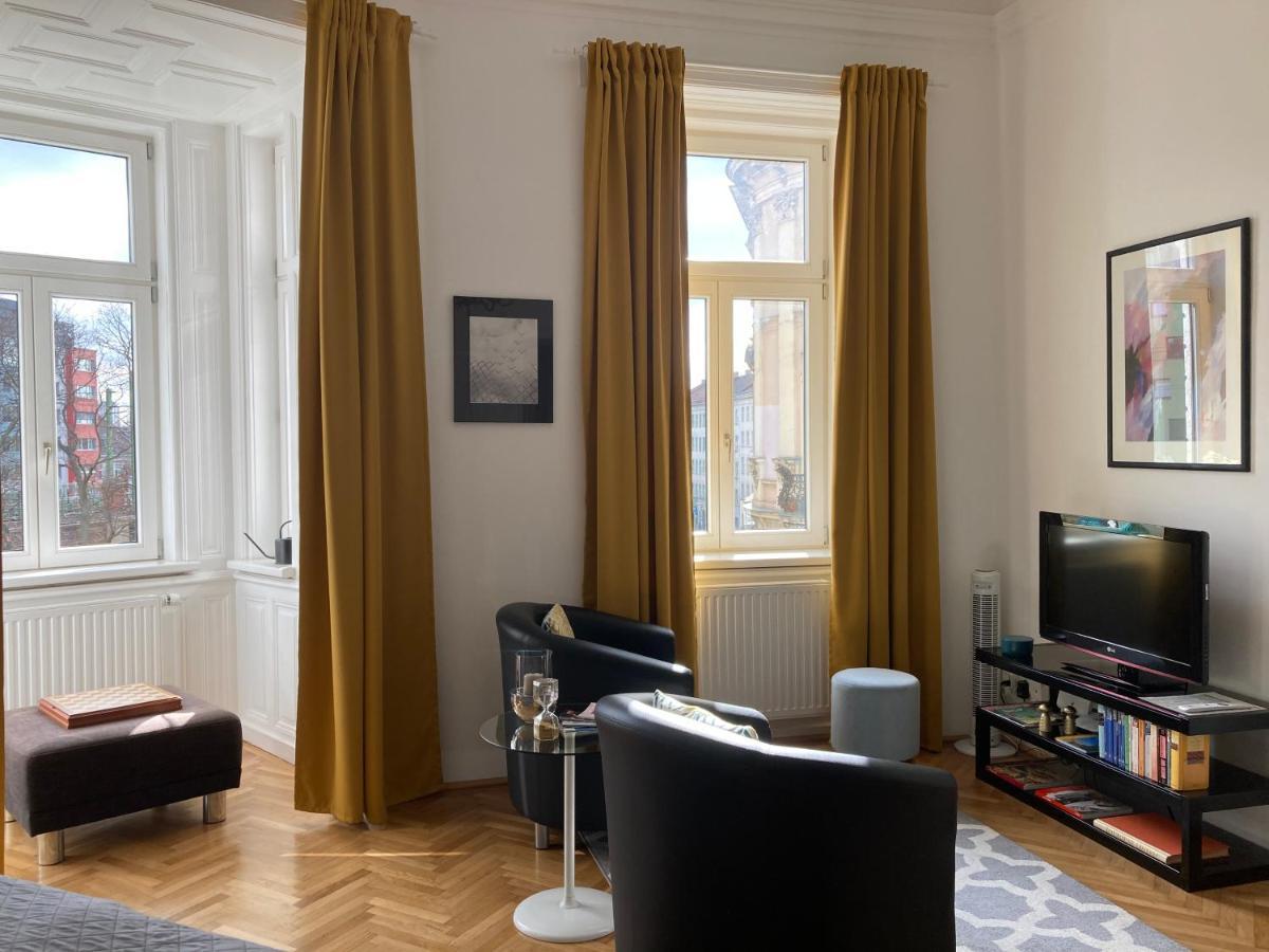 Apartment Vienna Smart Living Ngoại thất bức ảnh